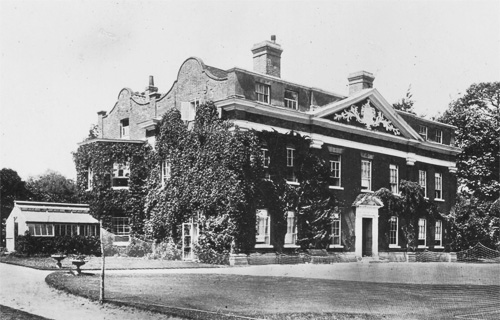 Long Stratton Manor